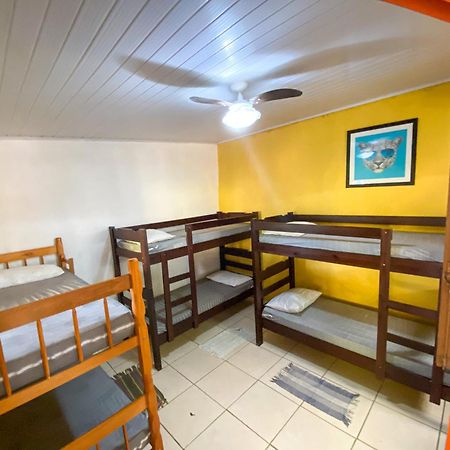 Sintonia Surf Hostel E Bar Ubatuba Værelse billede