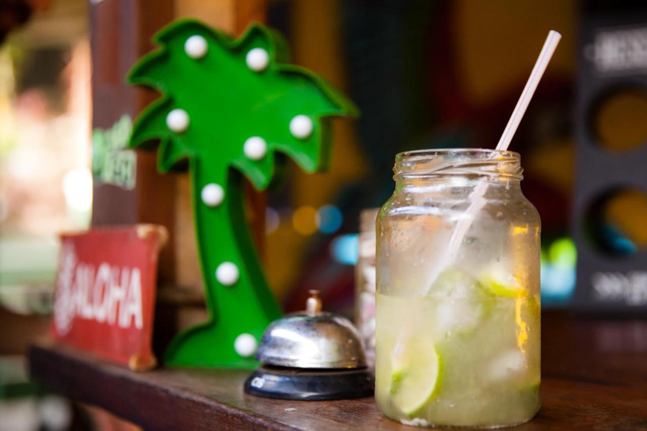 Sintonia Surf Hostel E Bar Ubatuba Eksteriør billede